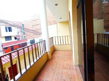 VENTA DE CASA EN LA PERLA ALTA CALLAO