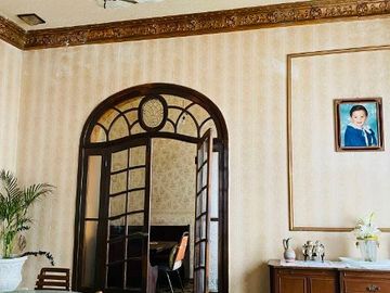 Venta casa antigua en Col. Roma Norte: 570m2, 3 recámaras, 5 baños, 4 estac.