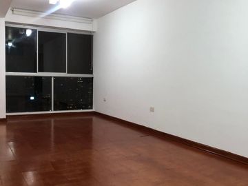 Lindo duplex, ubicado en el distrito de Lince muy cerca a San Isidro