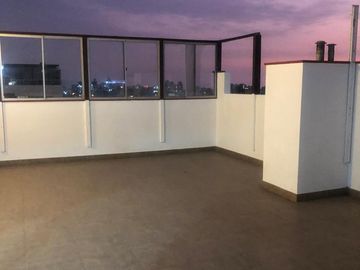 Lindo duplex, ubicado en el distrito de Lince muy cerca a San Isidro