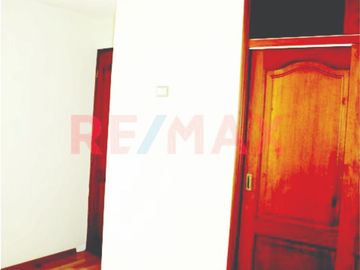 SE VENDE HERMOSO DEPARTAMENTO EN 2DO PISO