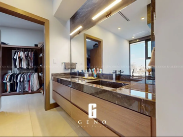 CASA EN VENTA EN LOMAS DEL VALLE