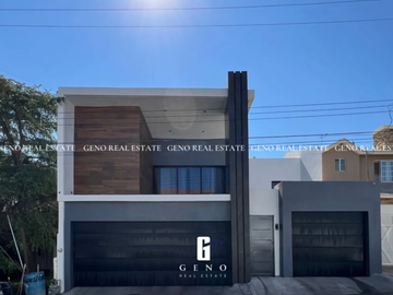 CASA EN VENTA EN QUINTAS DEL SOL REMODELADA Y CON ALBERCA