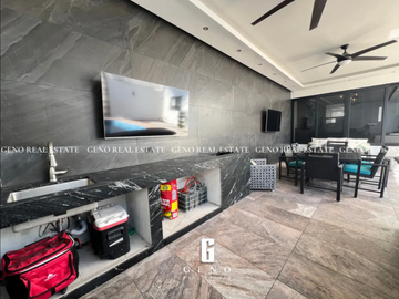 CASA EN VENTA EN QUINTAS DEL SOL REMODELADA Y CON ALBERCA