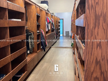 CASA EN VENTA EN QUINTAS DEL SOL REMODELADA Y CON ALBERCA