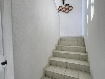 Renta de casa amueblada