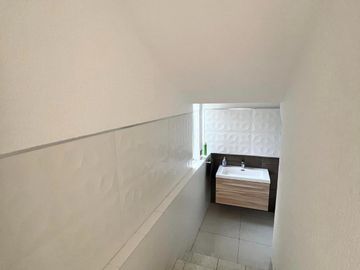 Renta de casa amueblada