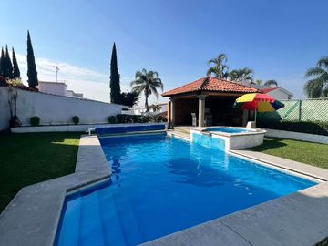 Renta de casa amueblada
