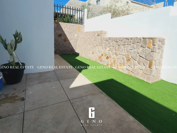 CASA EN VENTA EN BOSQUES DEL VALLE CON PATIO AMPLIO