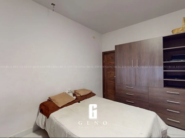 CASA EN VENTA EN QUINTAS DEL SOL REMODELADA Y CON VESTIDOR AMPLIO
