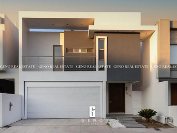 CASA EN VENTA EN BOSQUES DEL VALLE CON ESPACIOS AMPLIOS