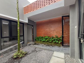Rumah Artistik Siap Huni di Sleman dekat Sleman City Hall