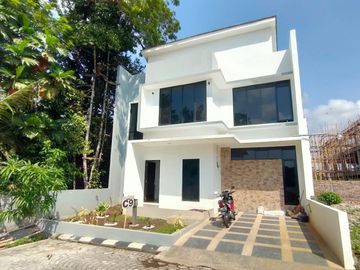 Rumah Elegan di Lokasi Favorit Palagan Sleman dekat Hotel Hyatt