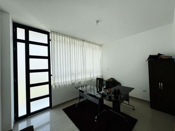 Se Vende Casa En Condominio Prados Del Este