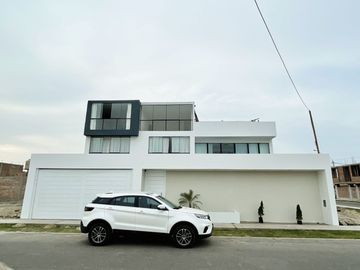 Se Vende Casa En Condominio Prados Del Este