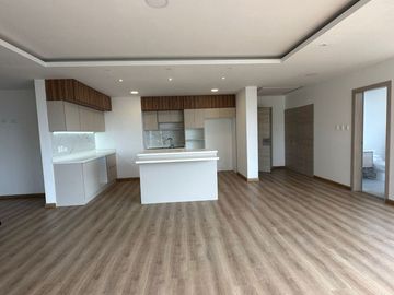 Venta de Pent House de Oportunidad, Sector Embajada Americana