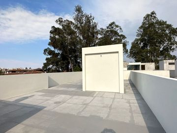 Venta de Pent House de Oportunidad, Sector Embajada Americana