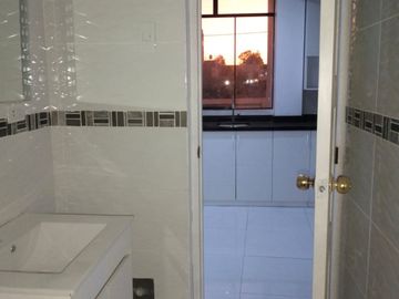 Se Vende Departamento Tercer Piso Urb Oasis
