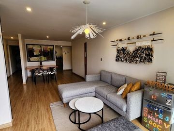 Venta bonito departamento con muy buenos acabados de dos dormitorios y sala de estar