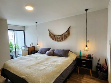 Venta bonito departamento con muy buenos acabados de dos dormitorios y sala de estar