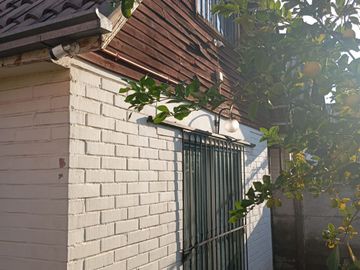 Venta de Casa de 2 Pisos en Maipú – Tranquilidad y Conectividad en un Solo Lugar