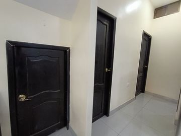 Venta de casa, 5 dormitorios en Sauces 2, Guayaquil
