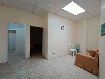 Venta de casa, 5 dormitorios en Sauces 2, Guayaquil