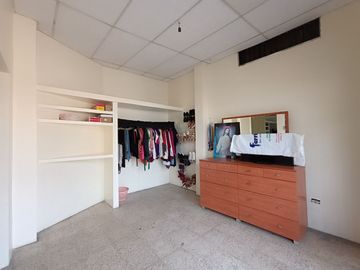 Venta de casa, 5 dormitorios en Sauces 2, Guayaquil