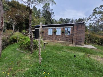 SE VENDE FINCA EN ALTO DE LAS PALMAS EL RETIRO ANTIOQUIA