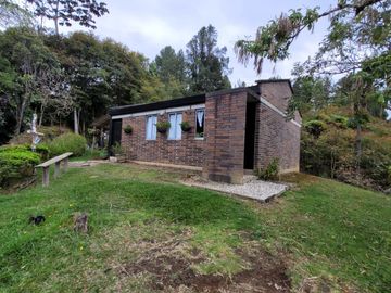 SE VENDE FINCA EN ALTO DE LAS PALMAS EL RETIRO ANTIOQUIA