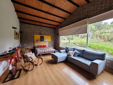SE VENDE FINCA EN ALTO DE LAS PALMAS EL RETIRO ANTIOQUIA