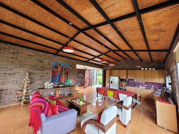 SE VENDE FINCA EN ALTO DE LAS PALMAS EL RETIRO ANTIOQUIA