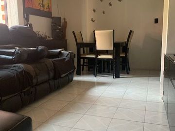 Departamento en Venta cerca del Crit Tlalnepanta, en 5° Piso