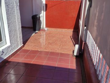 HERMOSA CASA EN EXCELENTE BARRIO DE MAIPU