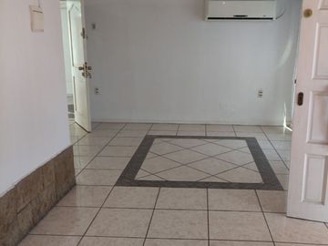 HERMOSA CASA EN EXCELENTE BARRIO DE MAIPU