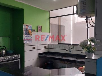 Vendo Departamento En Ate En Segundo Piso Los Portales Javier Prado