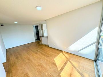 Venta Departamento en Av. Los Faisanes, Chorillos.