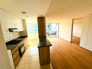 Venta Departamento en Av. Los Faisanes, Chorillos.