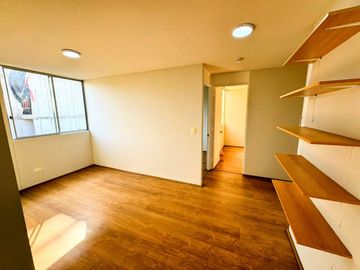 Venta Departamento en Av. Los Faisanes, Chorillos.