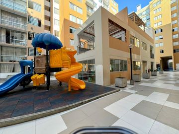 Venta Departamento en Av. Los Faisanes, Chorillos.
