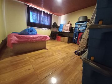 Nogales, en venta parcela plana de 5000 mts con casa sólida y urbanización completa.