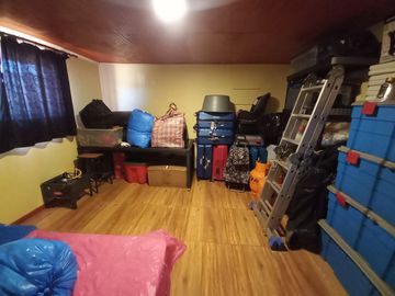 Nogales, en venta parcela plana de 5000 mts con casa sólida y urbanización completa.