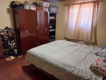 Nogales, en venta parcela plana de 5000 mts con casa sólida y urbanización completa.