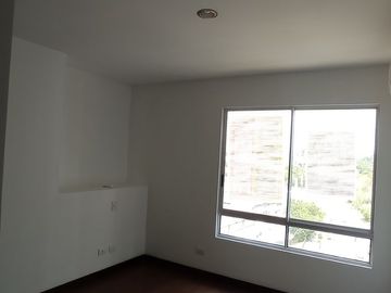 VENTA ACOGEDOR APARTASTUDIO EN ESTRATEGICO SECTOR NORTE DE CALI