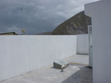 Casa - Venta - Mitad del Mundo - Conjunto - Norte - Quito