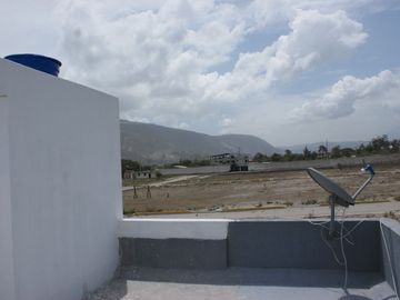 Casa - Venta - Mitad del Mundo - Conjunto - Norte - Quito