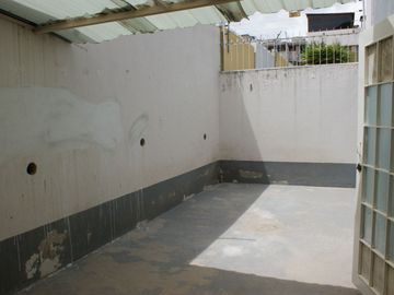 Casa - Venta - Mitad del Mundo - Conjunto - Norte - Quito