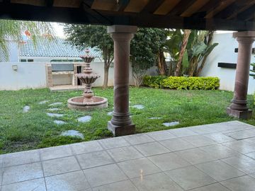 Hermosa residencia en venta en Gran Jardín
