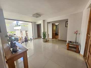 BROKER PASO HONDO REMODELADA 4D-5B-10 ESTAC- PISCINA