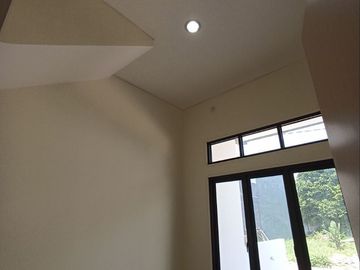 Rumah Dijual Di Jatiening Cikunir Bekasi Kota 2 Lantai Murah Perumahan Jual
